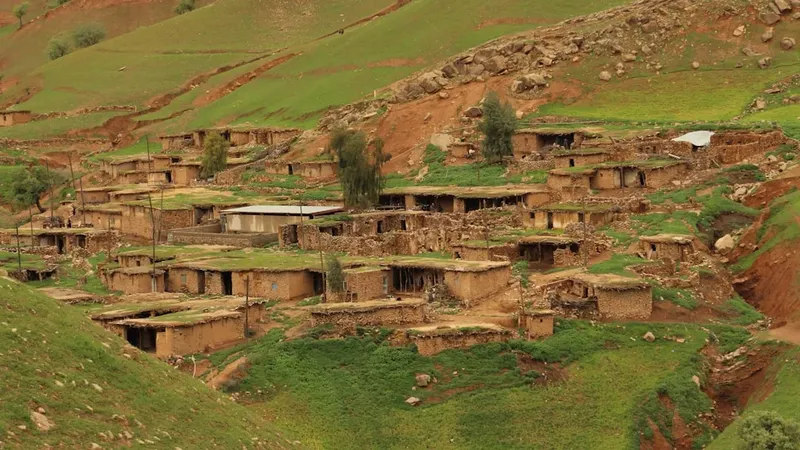 Yair Lapid y Naftali Bennett forman una nueva coalición en Israel