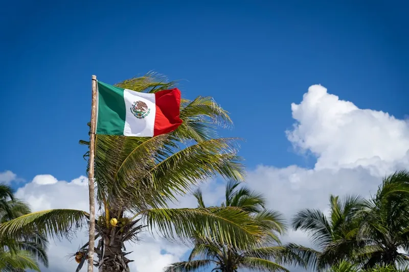 La Armada de México Localiza Veleros con Ayuda a Cuba