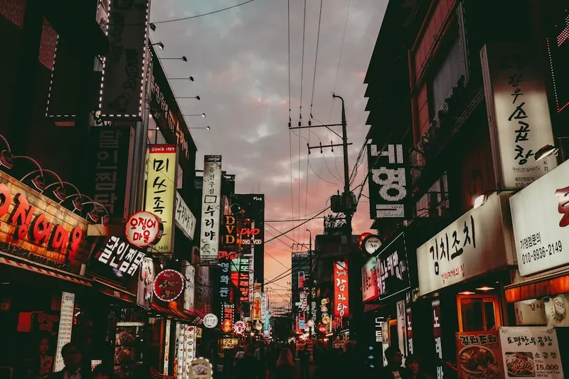 Corea del Norte modifica su Constitución y rechaza la reunificación con el Sur