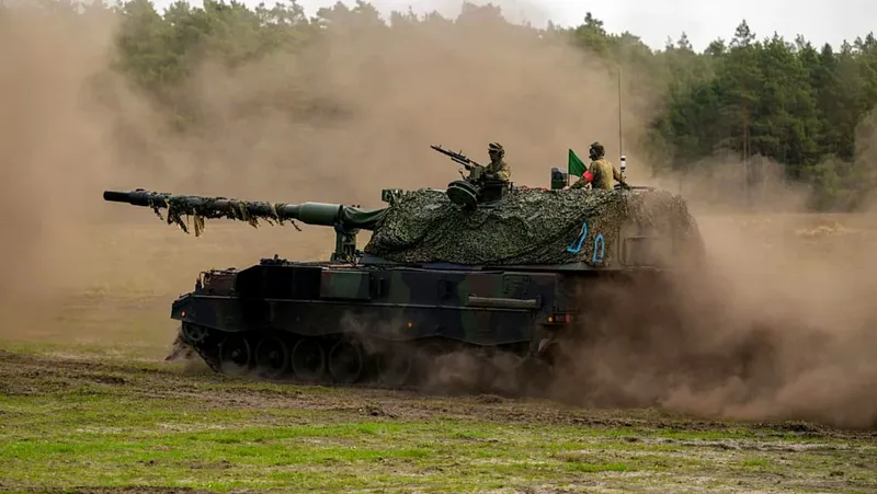 La OTAN realiza ejercicios militares en una gran área