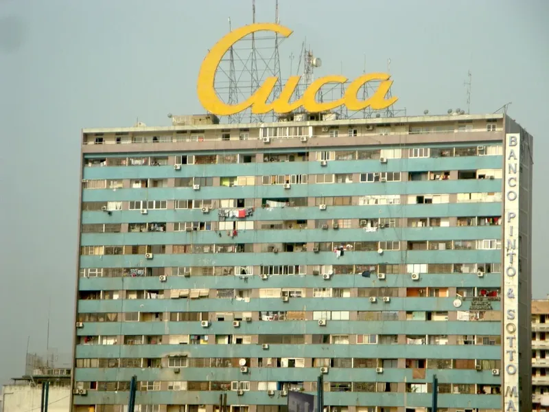 Colecta benéfica histórica contra el cáncer: Un influencer y un sinfín de celebridades baten el récord Guinness