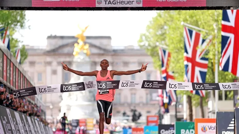 Sawe rompe la barrera de las 2 horas en el maratón de Londres