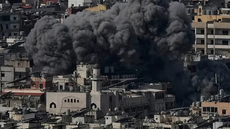 Nuevos bombardeos en Beirut tras advertencias