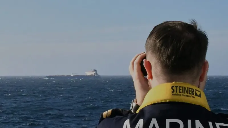 La crisis del abandono de marinos: un problema creciente en el transporte marítimo