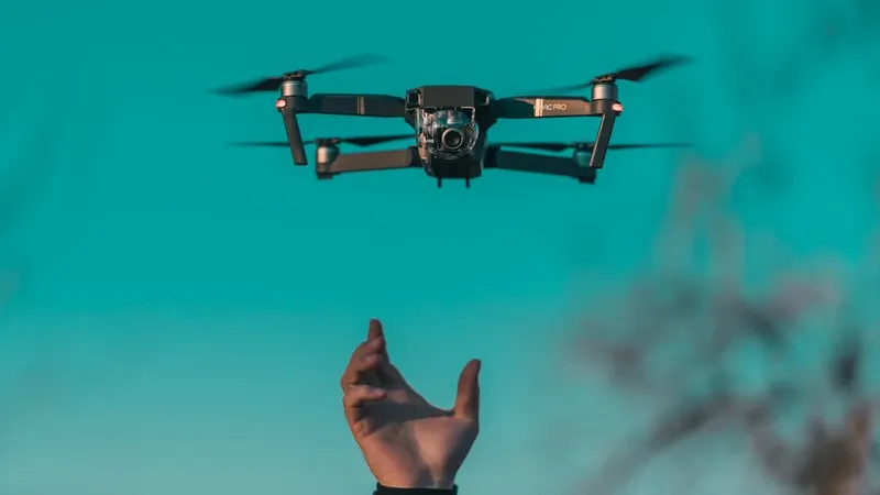 Cierre temporal del aeropuerto de Helsinki tras alerta por dron