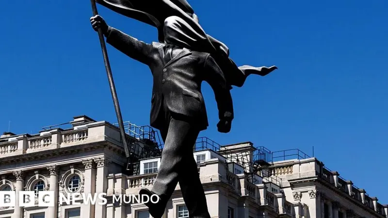La nueva estatua de Banksy en Londres